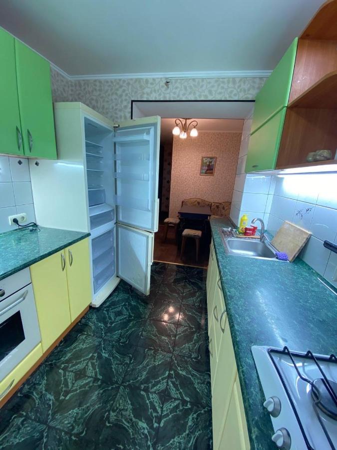 Шикарнейшие Апартаменты Chornomorsk Bagian luar foto